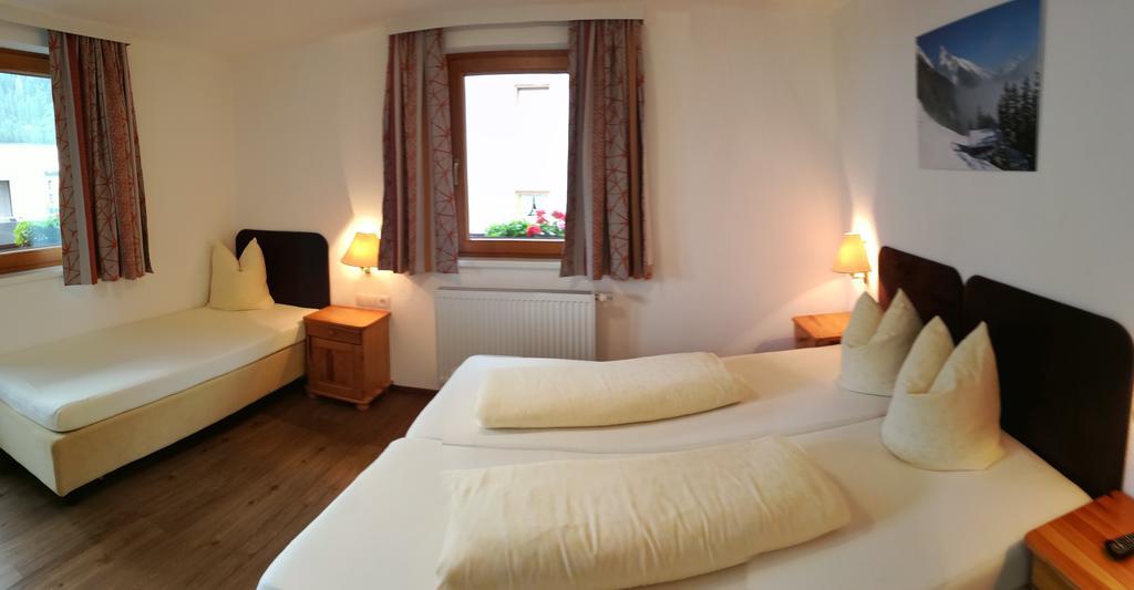 Gastehaus Vier Jahreszeiten Apartment Mayrhofen